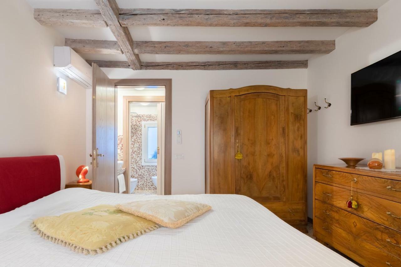 Ca' Marcello - Biennale Apartment Венеция Екстериор снимка